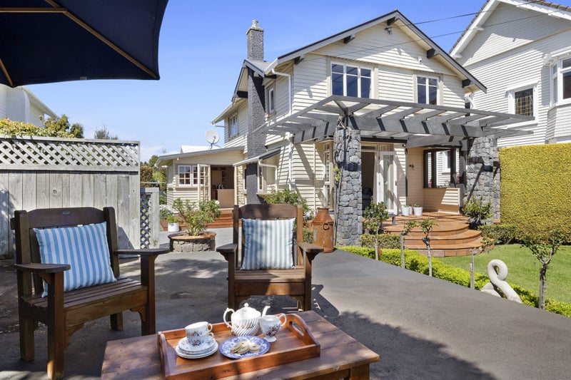 9 Hempton Street, New Plymouth, New Plymouth - Carousel 1