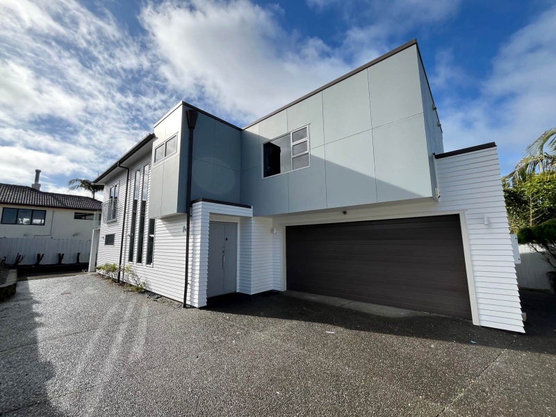 219B Hill Road, The Gardens, Auckland - Carousel 1
