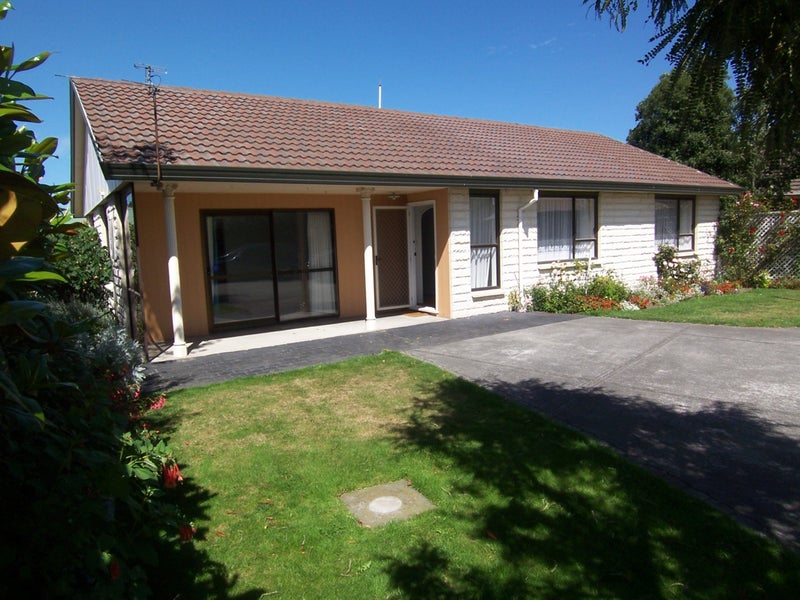 68 Neill Street, Hornby, Christchurch - Carousel 1