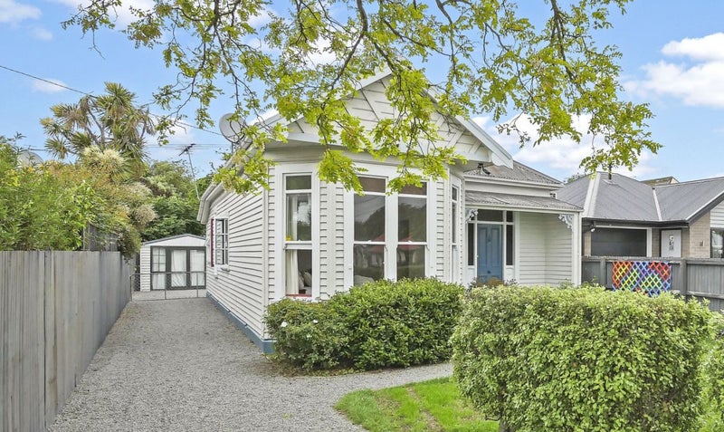 28 Fairfield Avenue, Addington, Christchurch - Carousel 1