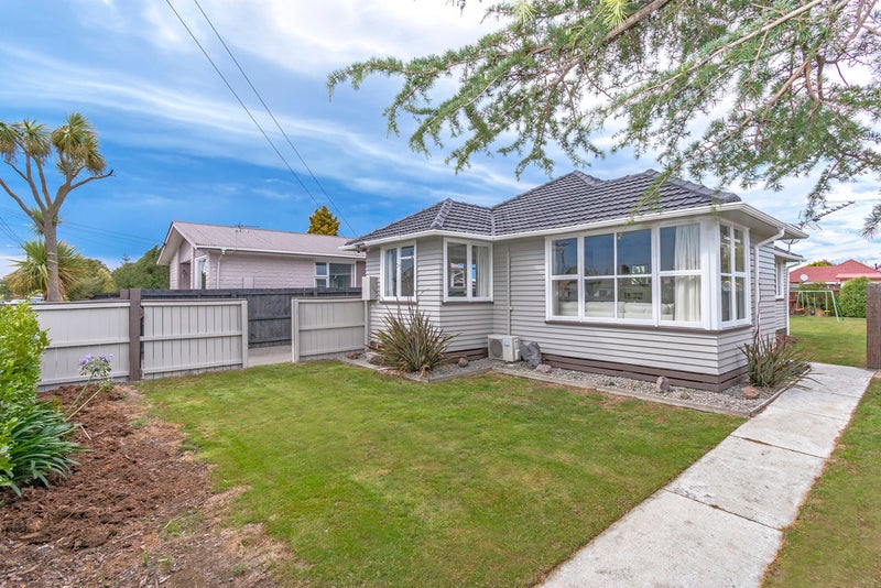 39 Tuckers Road, Redwood, Christchurch - Carousel 1