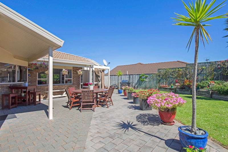 18 Bob Charles Drive, Golflands, Auckland - Carousel 25