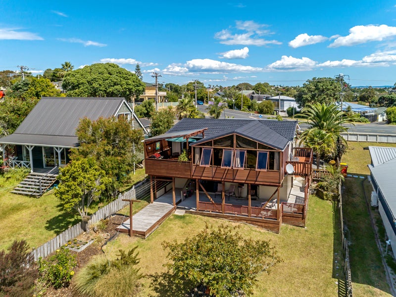 1394 Whangaparaoa Road, Army Bay, Whangaparaoa - Carousel 1