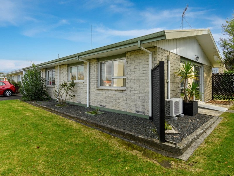 34 Twentythird Avenue, Gate Pa, Tauranga - Carousel 1