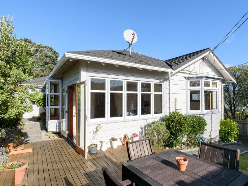 11 Perth Street, Ngaio, Wellington - Carousel 2