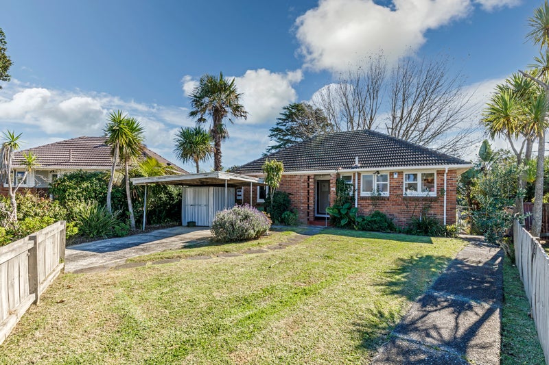 24 Philomel Crescent, Bayswater, Auckland - Carousel 2