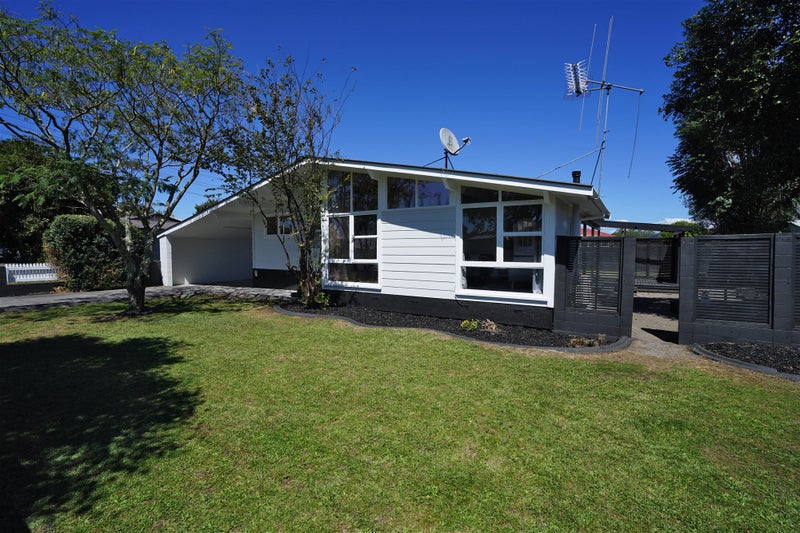 39 Wall Street, Nawton, Hamilton - Carousel 21