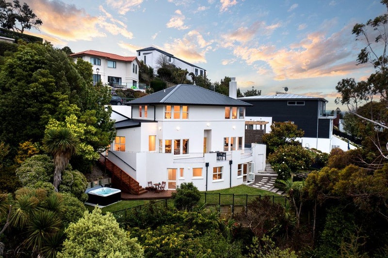 5 Stoddart Lane, Cashmere, Christchurch - Carousel 1