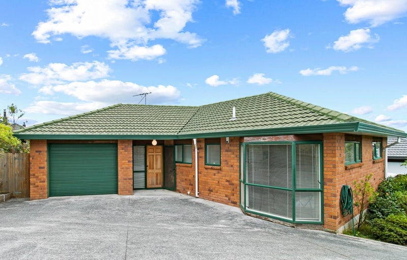 38A Awaroa Road, Sunnyvale, Auckland - Carousel 1