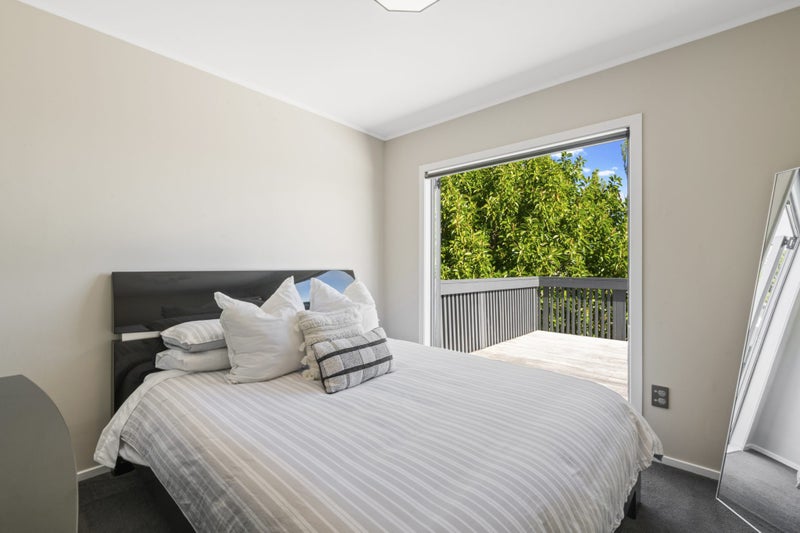 9 Gillan Place, Bayview, Auckland - Carousel 20