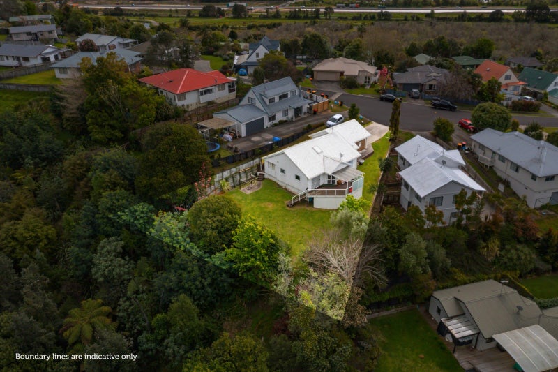 17 Tamworth Place, Gate Pa, Tauranga - Carousel 1
