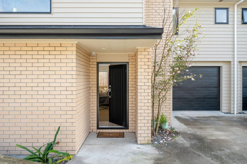 3/3 Manning Street, Hamilton Central, Hamilton - Carousel 2