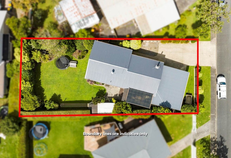 6 Clinton Avenue, Te Atatu Peninsula, Auckland - Carousel 24