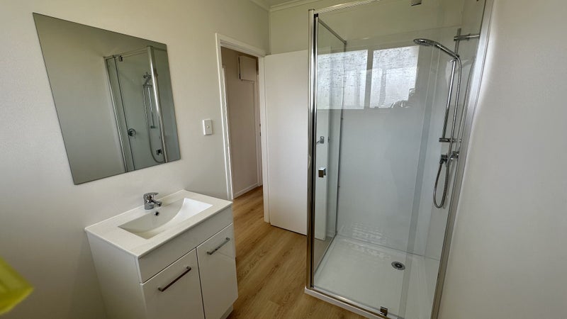 2/39 Littlejohn Street, Hillsborough, Auckland - Carousel 11