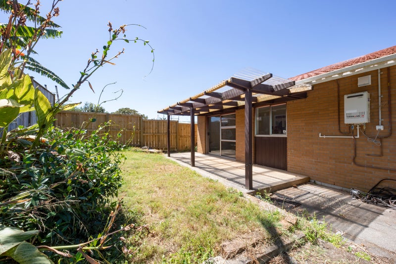 1/0 Grey Street, Onehunga, Auckland - Carousel 2