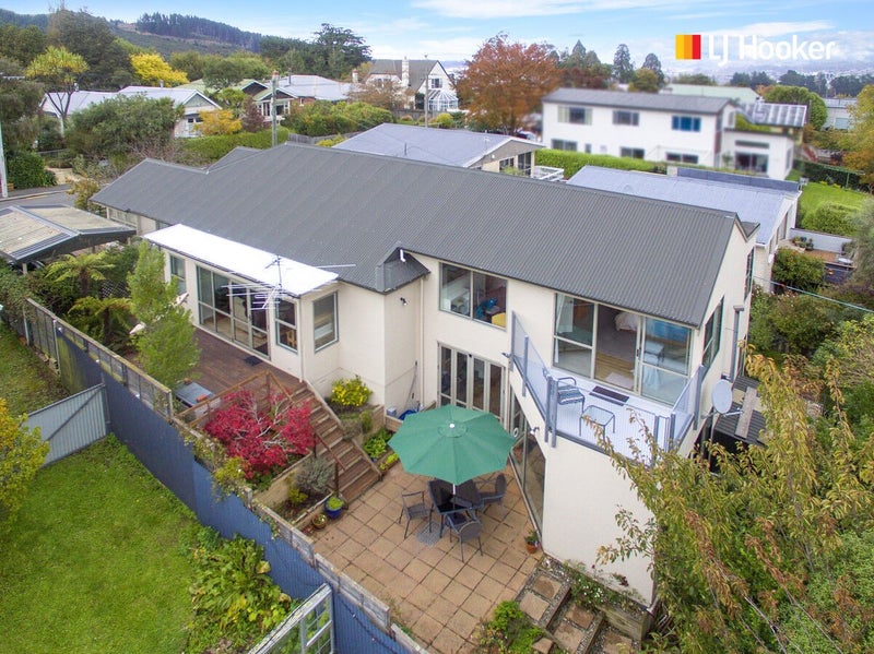 75 Warden Street, Opoho, Dunedin - Carousel 1