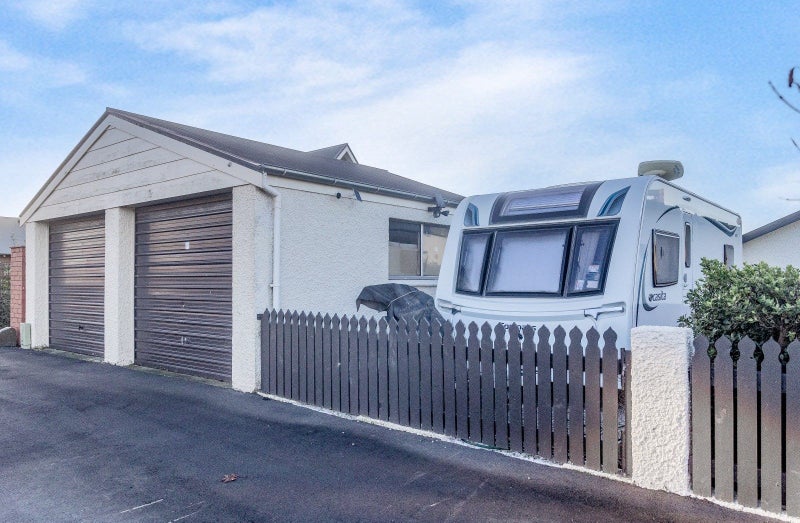 6 Kitchener Square, Highfield, Timaru - Carousel 27