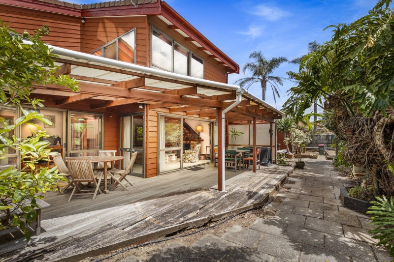 1/25 Craig Road, Milford, Auckland - Carousel 1