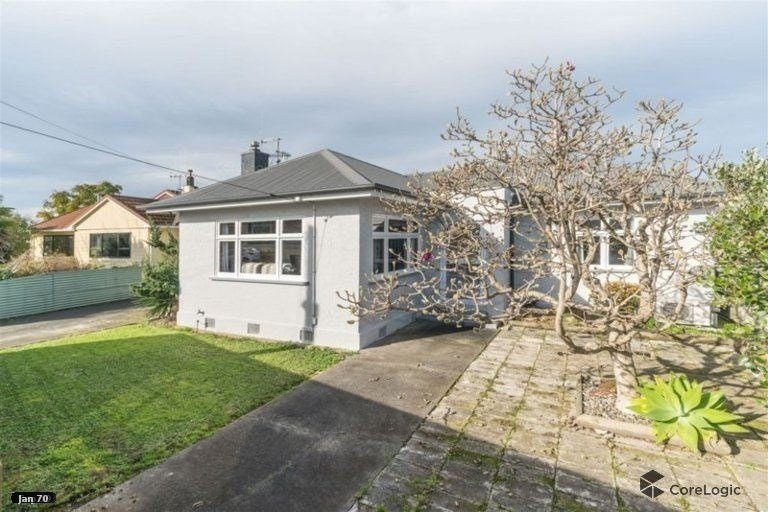 22 East Street, Terrace End, Palmerston North - Carousel 2
