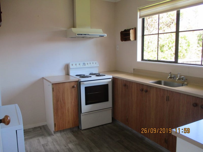 33A Wingfield Place, Churton Park, Wellington - Carousel 2