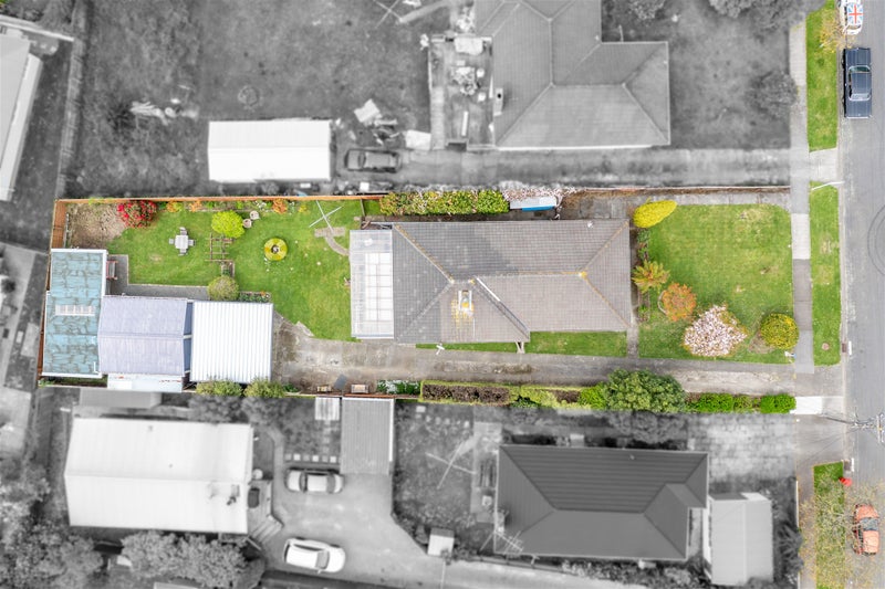 42 Milton Street, Trentham, Upper Hutt - Carousel 26