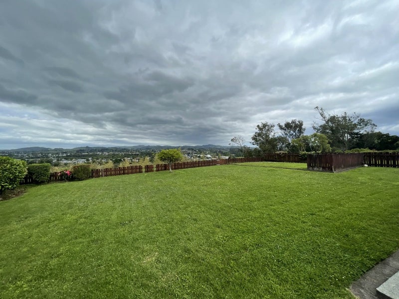 8A Camellia Place, Greerton, Tauranga - Carousel 20