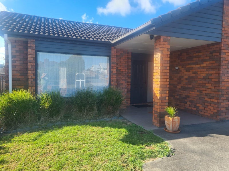 100 Shakespeare Street, Leamington, Cambridge - Carousel 2