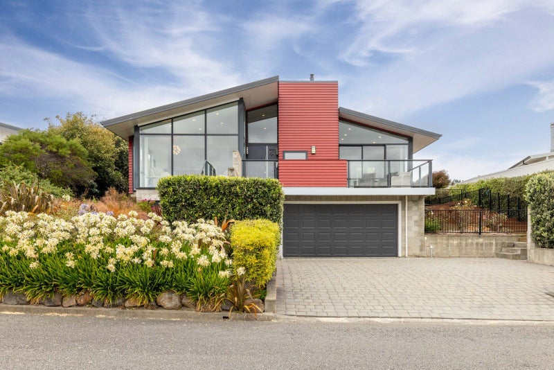 52 Koromiko Crescent, Diamond Harbour, Lyttelton - Carousel 1
