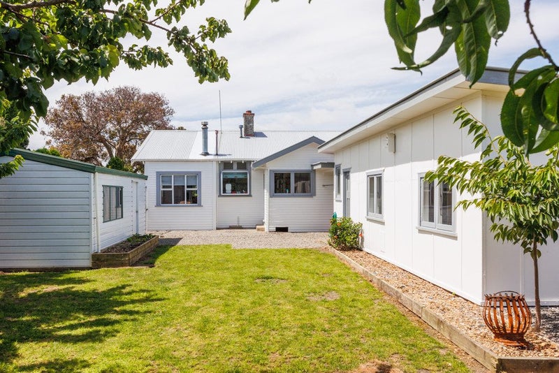 25 Argyle Avenue, Takaro, Palmerston North - Carousel 2