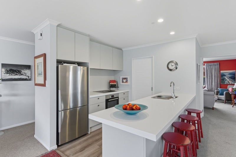 42 Bronco Drive, Aidanfield, Christchurch - Carousel 2