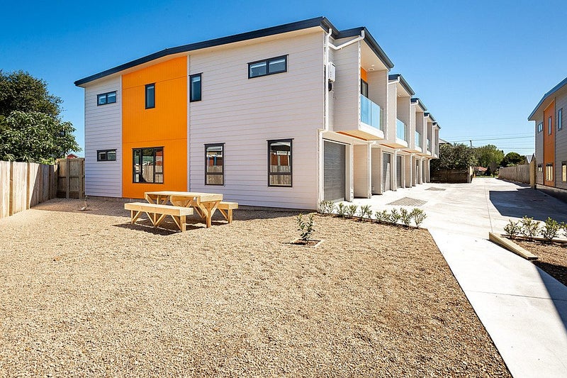 10/206 Old Farm Road, Hamilton East, Hamilton - Carousel 12