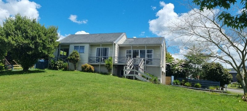 2 Hinau Street, Pukehangi, Rotorua - Carousel 1