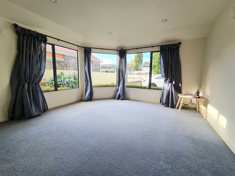 21A Sandwich Road, St Andrews, Hamilton - Carousel 2