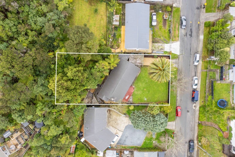 5 John Street, Stokes Valley, Lower Hutt - Carousel 22