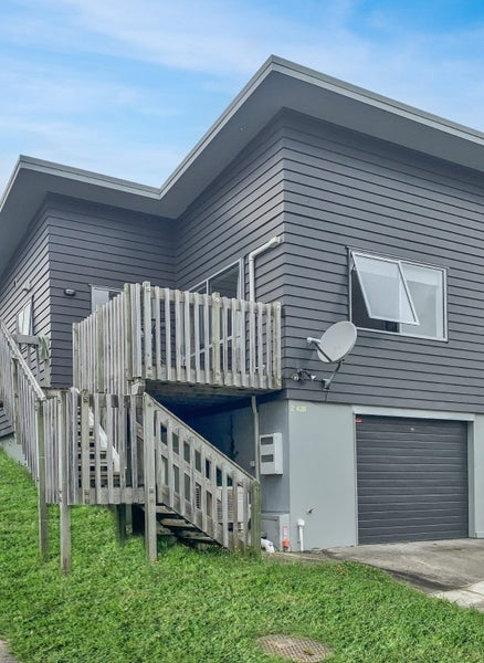 2/42B Candia Road, Swanson, Auckland - Carousel 1