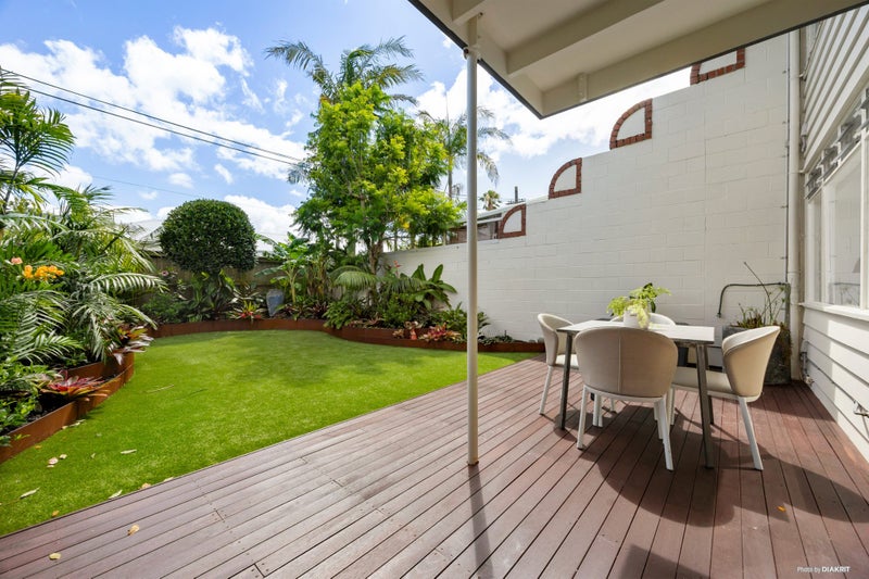 2/91 Speight Road, Kohimarama, Auckland - Carousel 23