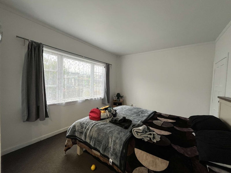 44 Collingwood Street, Waterloo, Lower Hutt - Carousel 12