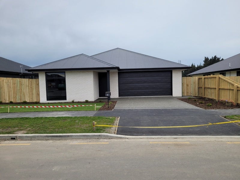 25 Sarah Nicholls Street, Belfast, Christchurch - Carousel 1