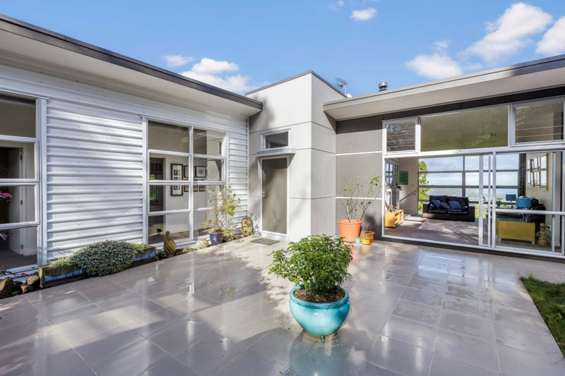 127 Jonkers Road, Henderson - Carousel 1