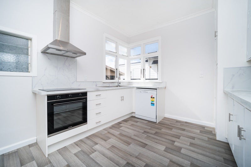 193 Ferguson Street, West End, Palmerston North - Carousel 2