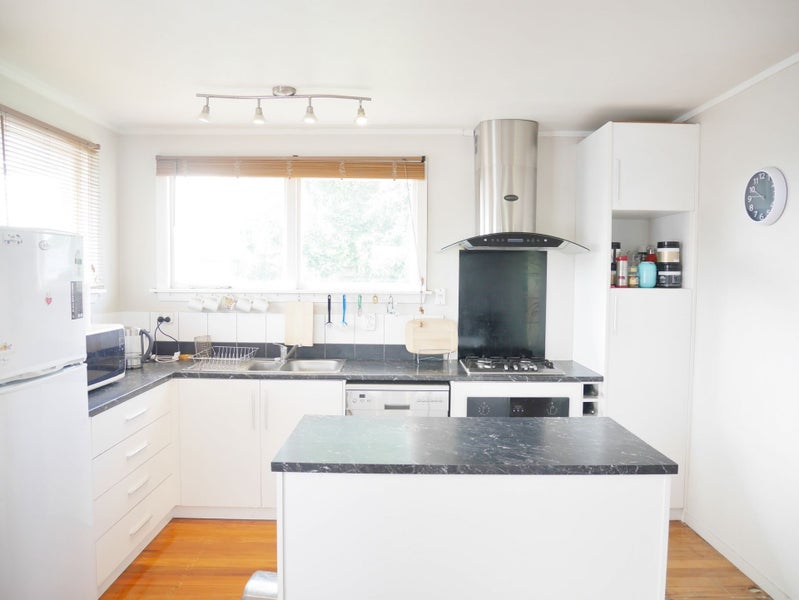 14 West-Watson Avenue, Hillmorton, Christchurch - Carousel 2