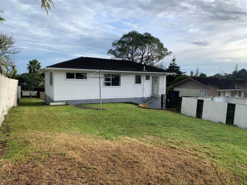 34 Waari Avenue, Sunnyvale, Auckland - Carousel 2