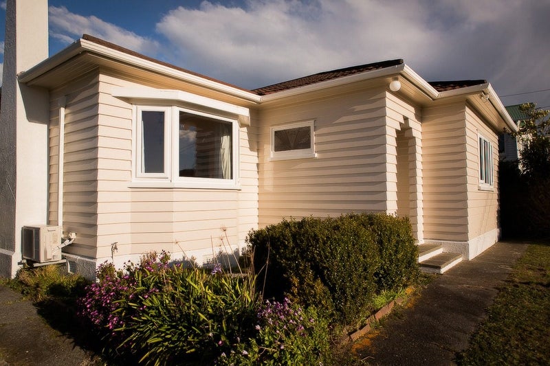 40 Helston Road, Johnsonville, Wellington - Carousel 2