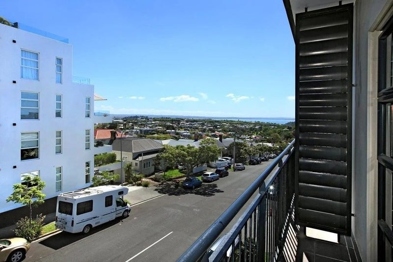 2F/221 Great North Road, Grey Lynn, Auckland - Carousel 9
