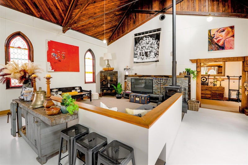 92A Hargest Crescent, Saint Clair, Dunedin - Carousel 2