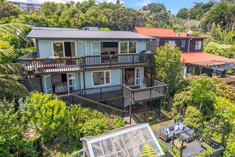 19 Stratton Street, Normandale, Lower Hutt - Carousel 2