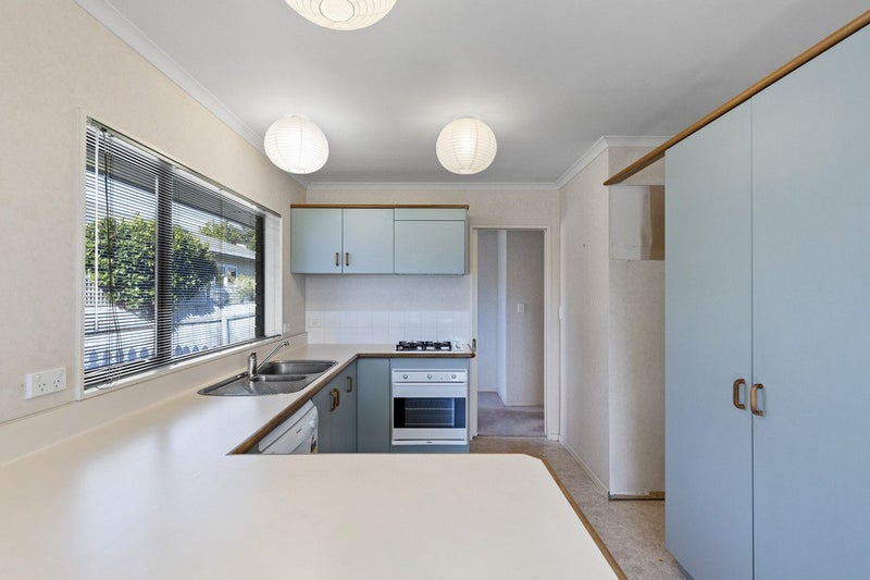 110 Pahiatua Street, Hokowhitu, Palmerston North - Carousel 2