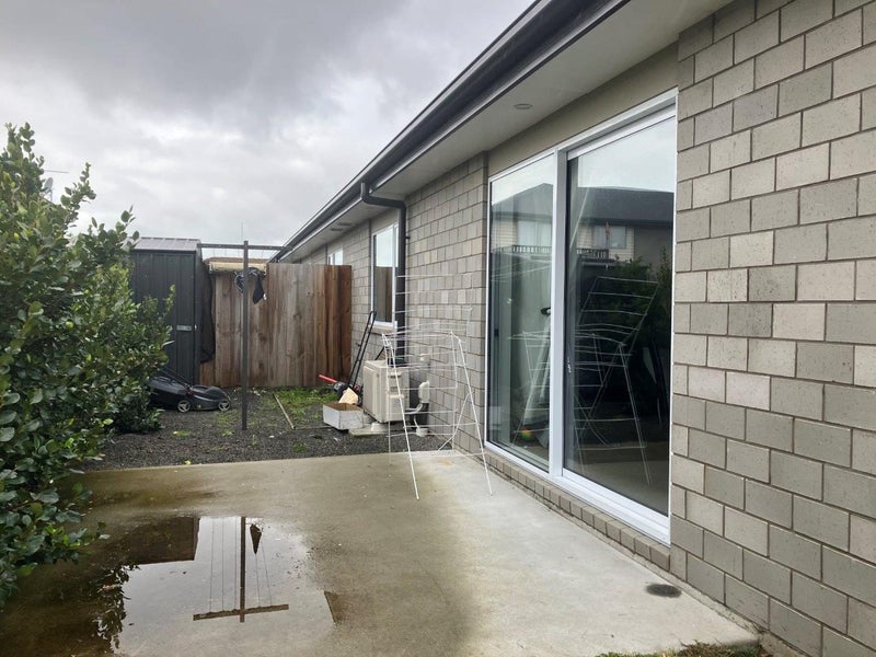 1/76 Grafton Street, Waltham, Christchurch - Carousel 9