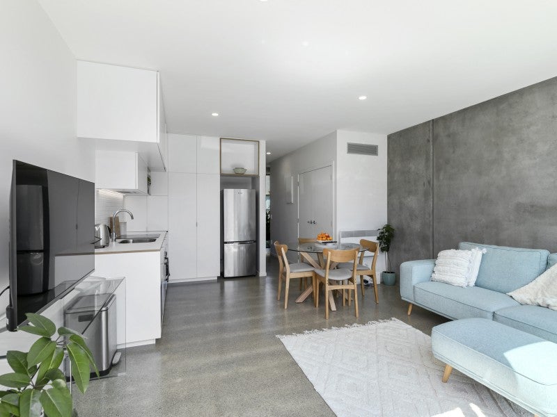 4 Te Ara O Paetutu, Petone, Lower Hutt - Carousel 2