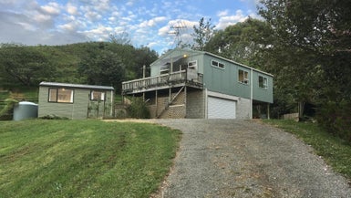 135 South Manakau Road, Manakau, Otaki - Carousel 1